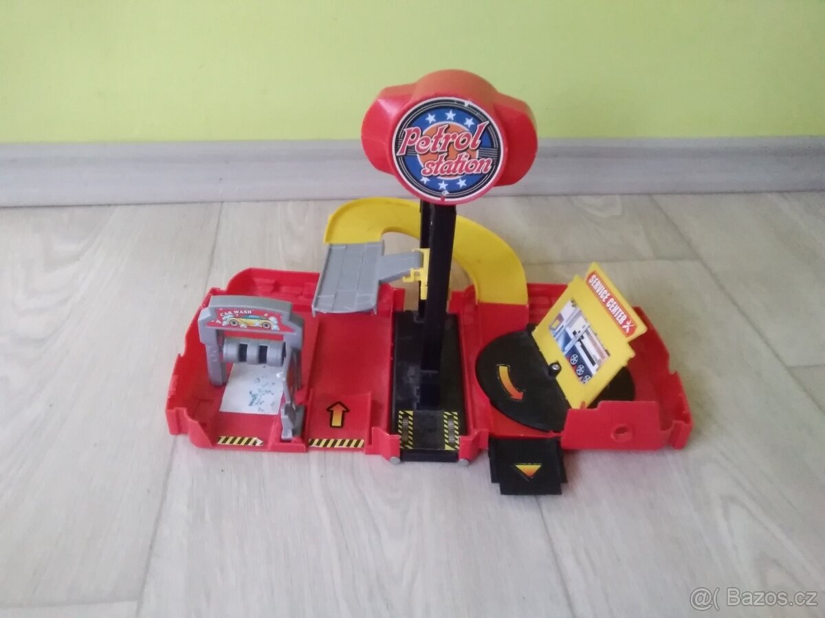 Skládací servis pro autíčka