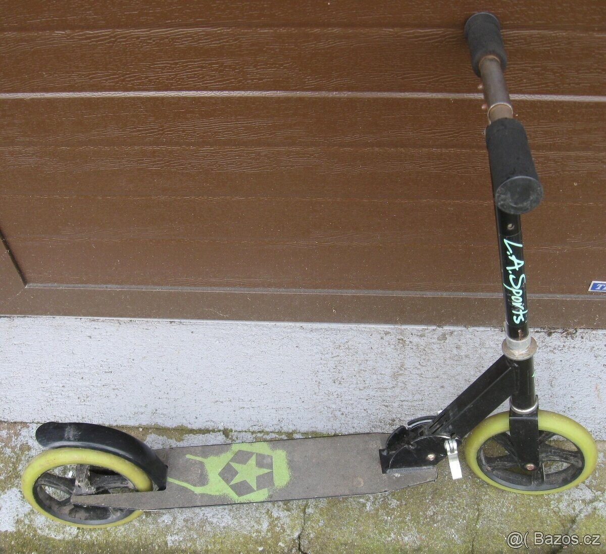 Dětská skládací koloběžka