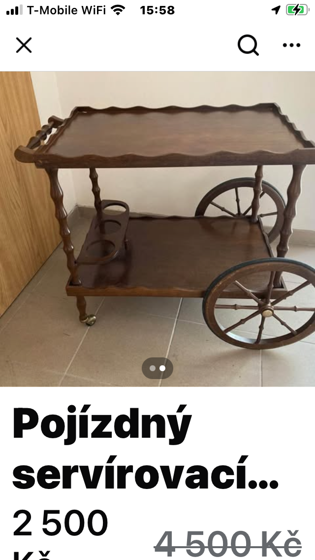 Servírovací stolek