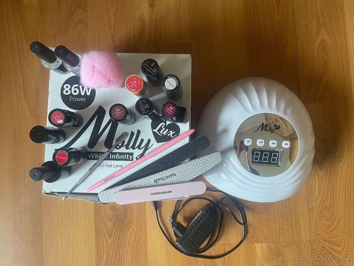 UV/LED 86W lampa na nehty + laky