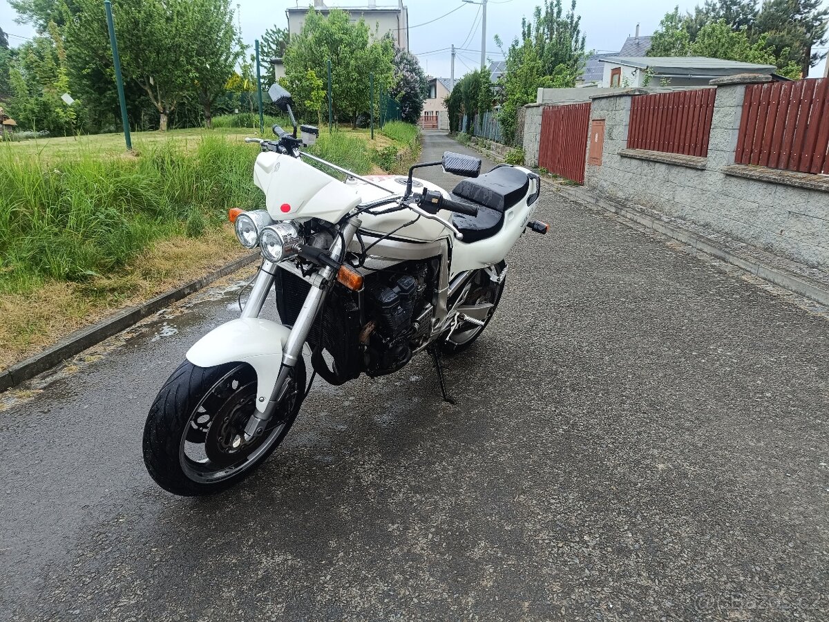 Prodám SUZUKI GSXR 750 W