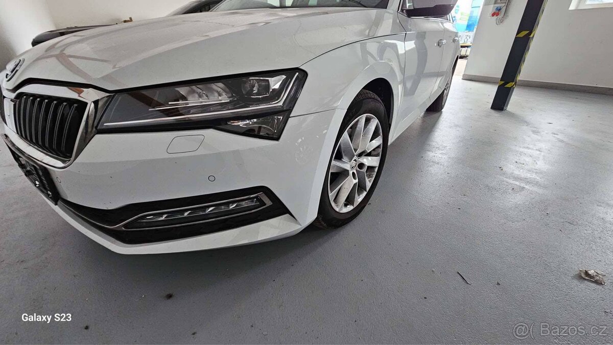 Škoda Superb 3 Combi 2.0TDI 147kW DSG Matrix Virtual ACC