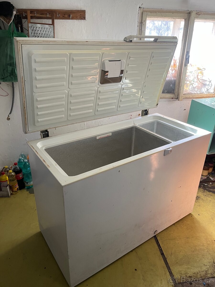 Mrazák Caravell TL 350 – plně funkční