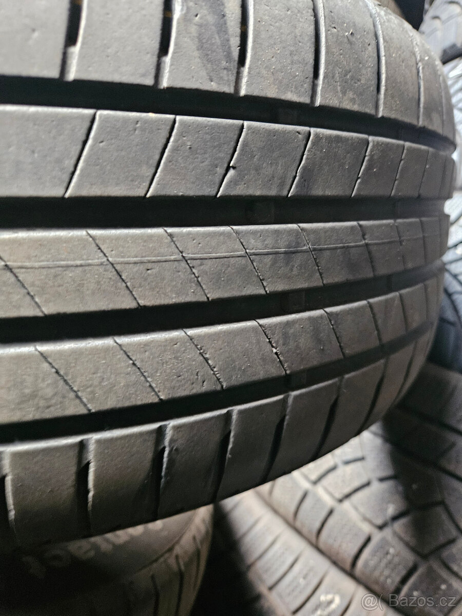 225/45R18 91Y Bridgestone Turanza T005