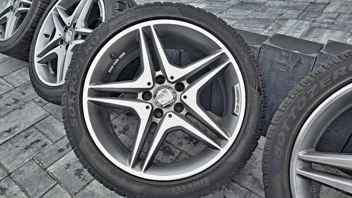18 originál AMG MERCEDES A-B-C-E-Klass 7,5Jx18 ET42,5