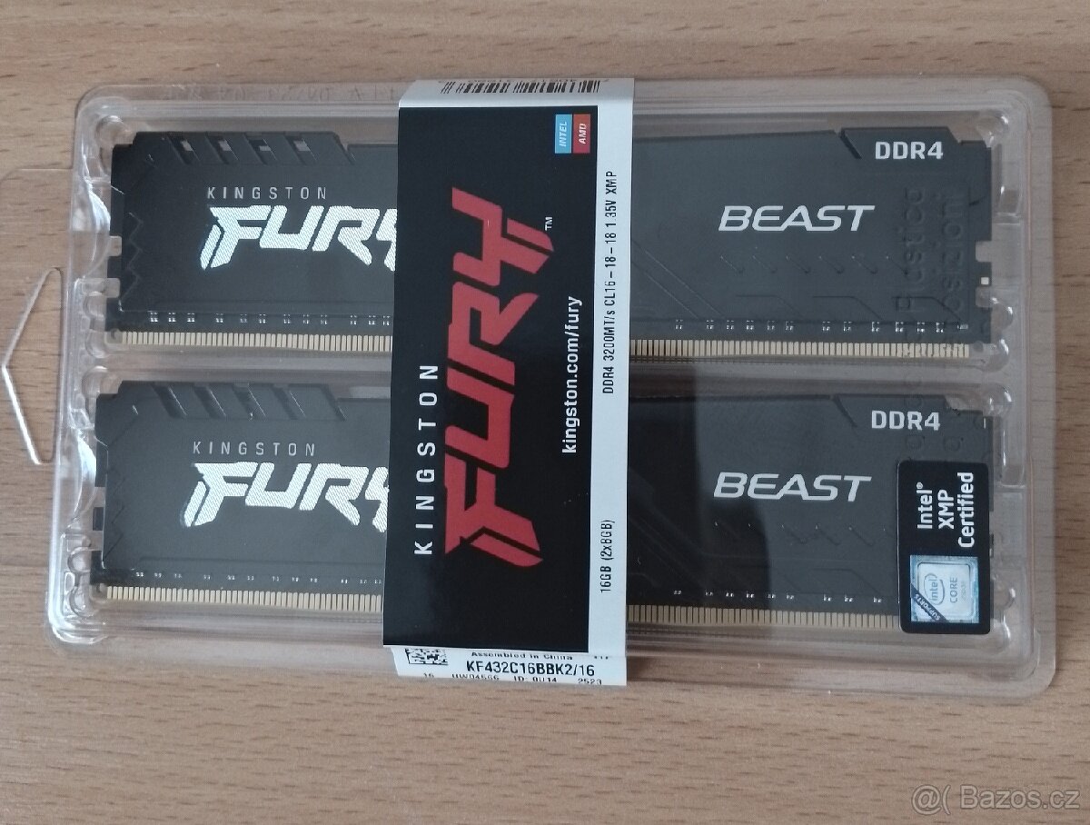Kingston Fury 2x8GB DDR4 3200mhz.