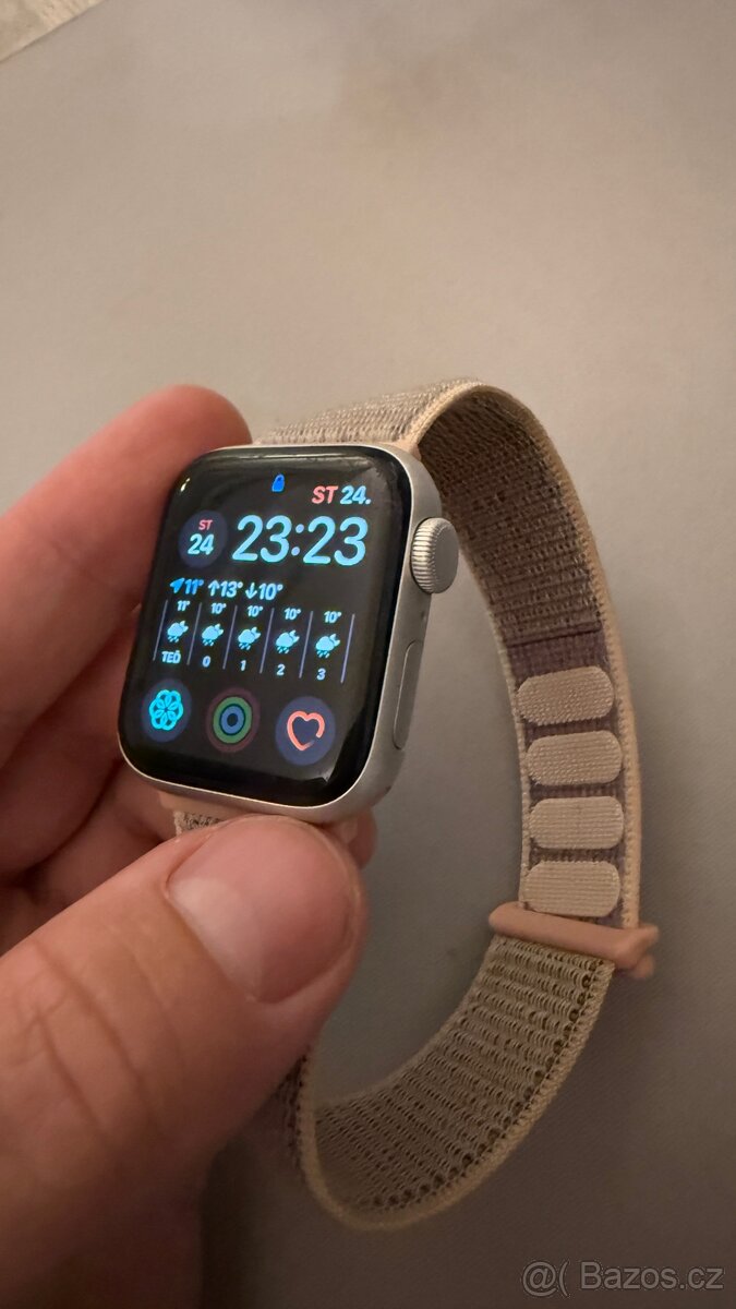 Apple Watch SE 2 40mm , wifi, stříbrné