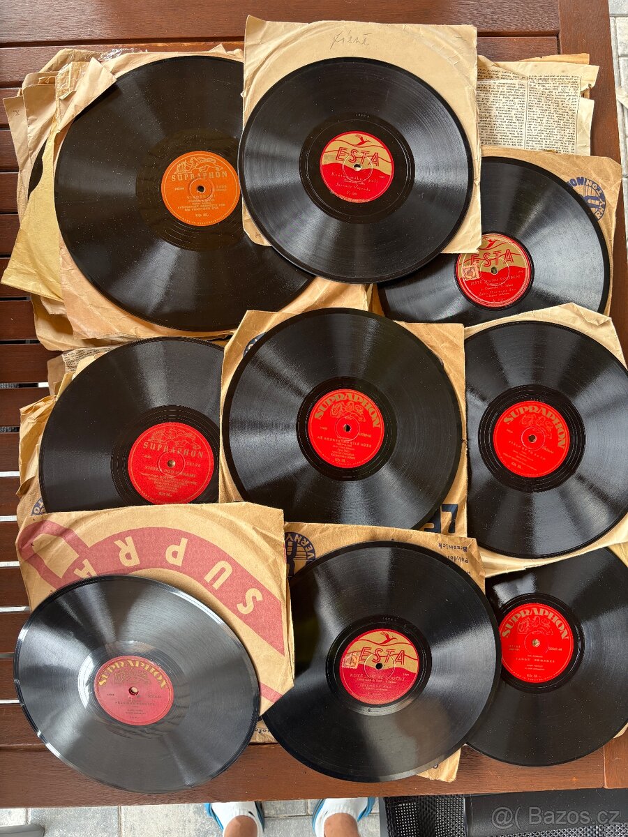 Prodám staré gramodesky z 40./50. let