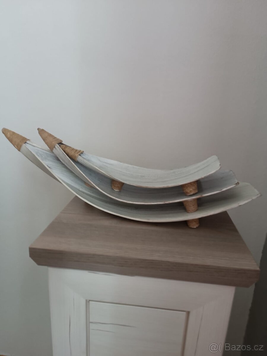 Sada misek z kokosoveho listu