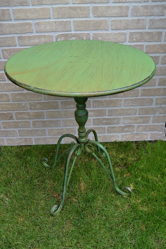 Kovový stůl PROVENCE 60 cm - antik zelená
