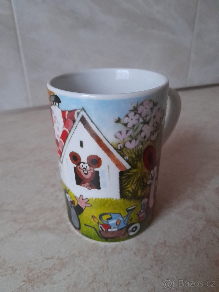 Porcelánový hrnek.Hrnek krteček.Skleničky.Růžový porcelán.