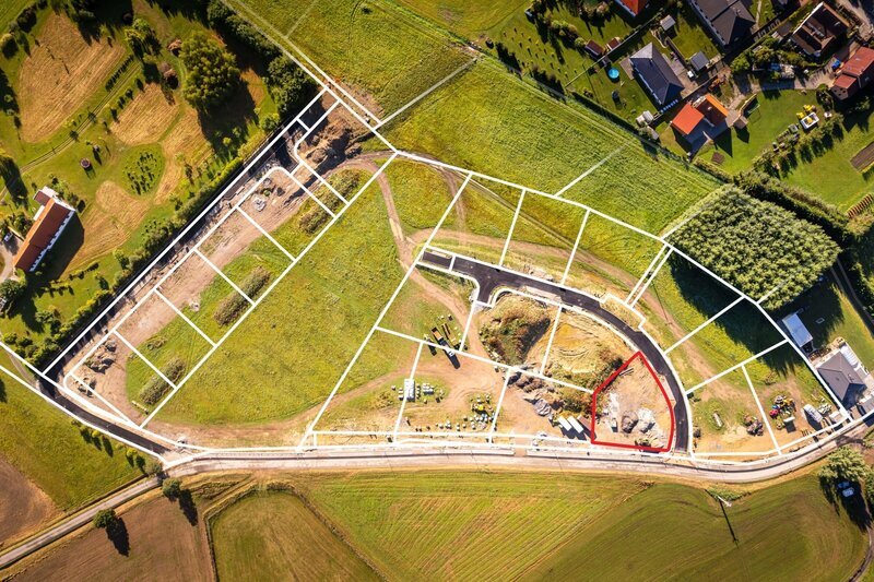 PRODEJ STAVEBNÍ PARCELY 1.057 M2, LIPÍ U ČESKÝCH BUDĚJOVIC