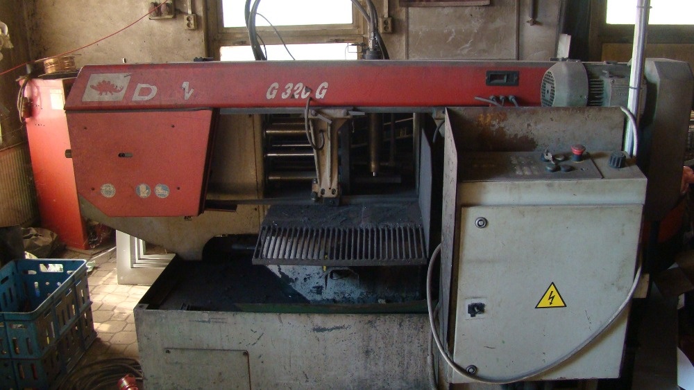 Pásová pila BOMAR STG320G