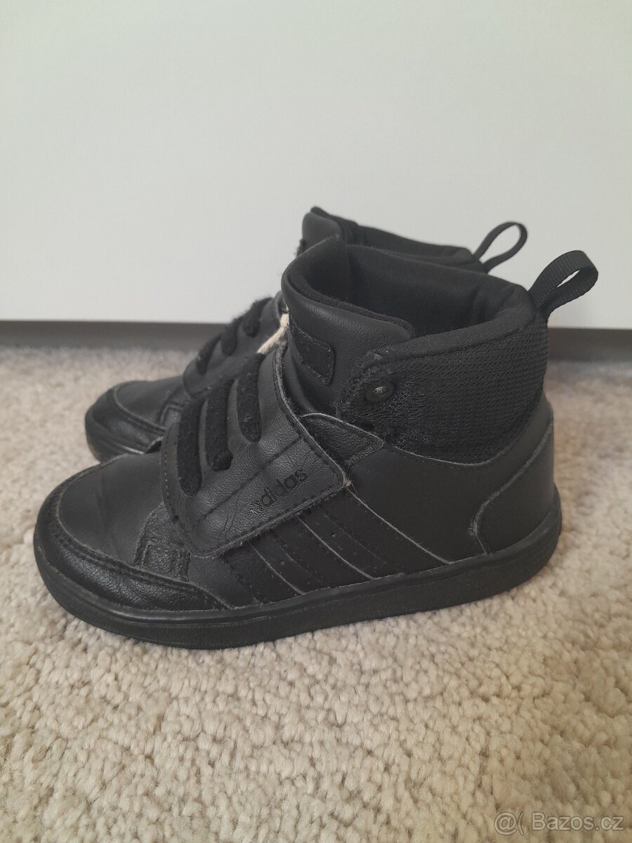 Černé tenisky Adidas 23