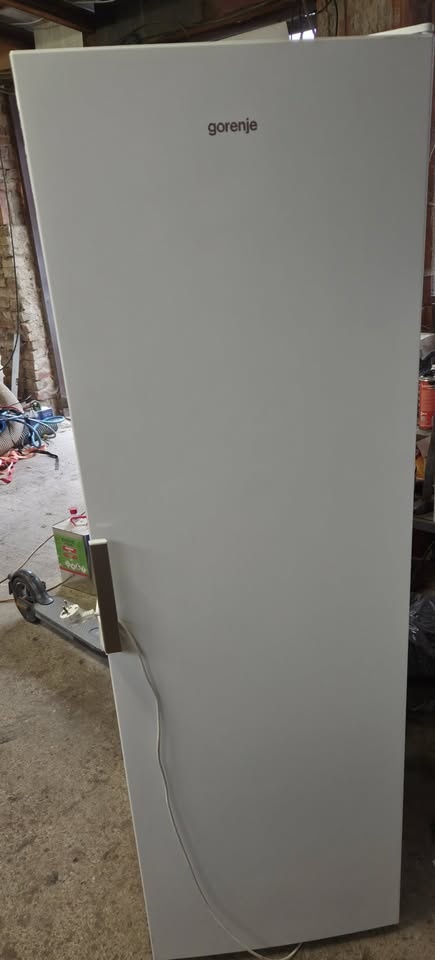 Chladnička Gorenje Essential R6191DW IonAir bílá