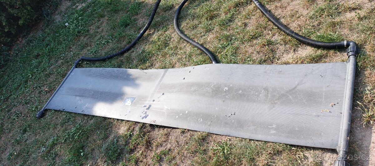 Solarni panel na ohrev vody v bazenu