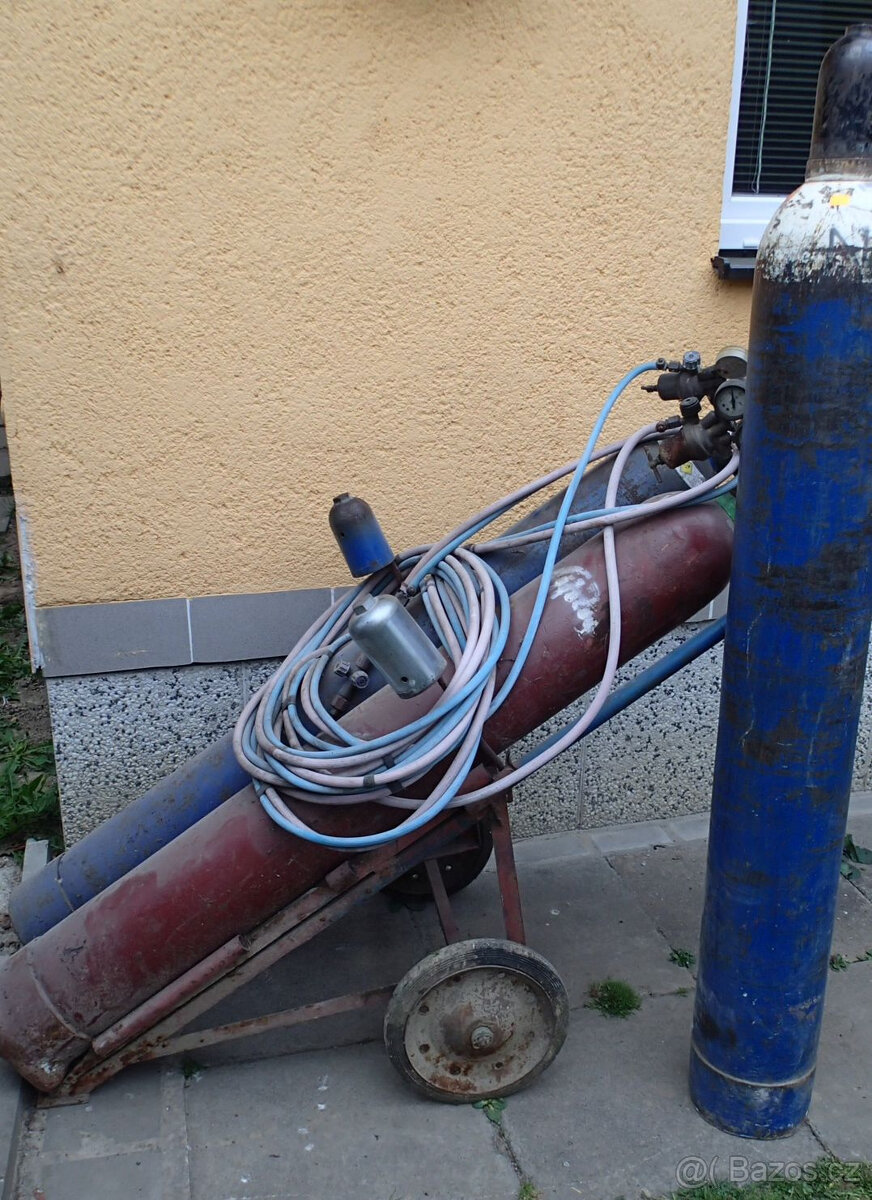 autogenní souprava skoro plná + vozík