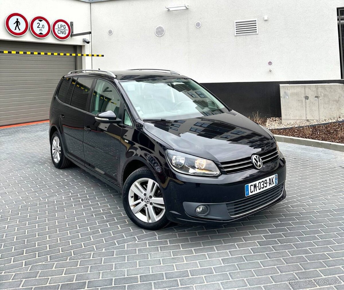 Volkswagen Touran 2013 1.6 TDI 7 Míst Dovoz z Francii