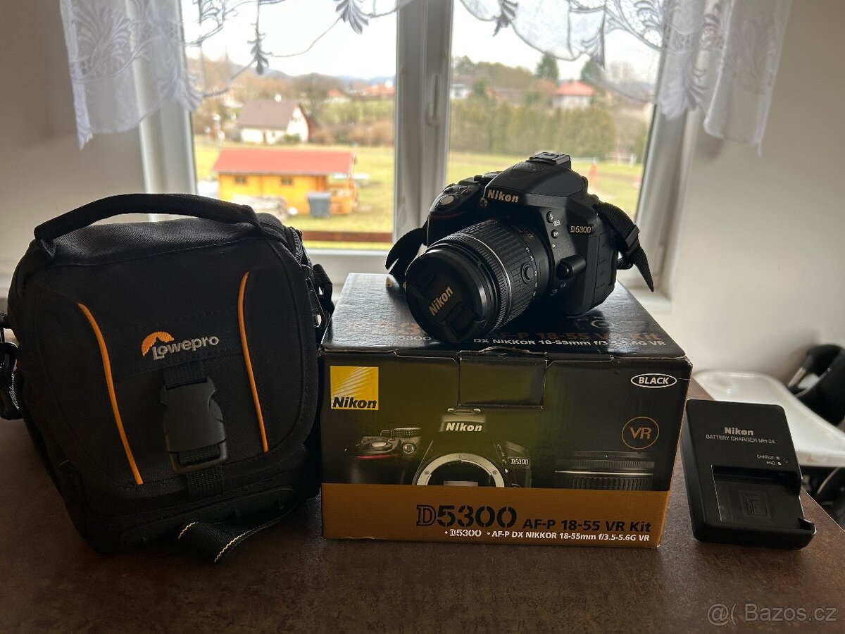 NIKON D5300 + brašna