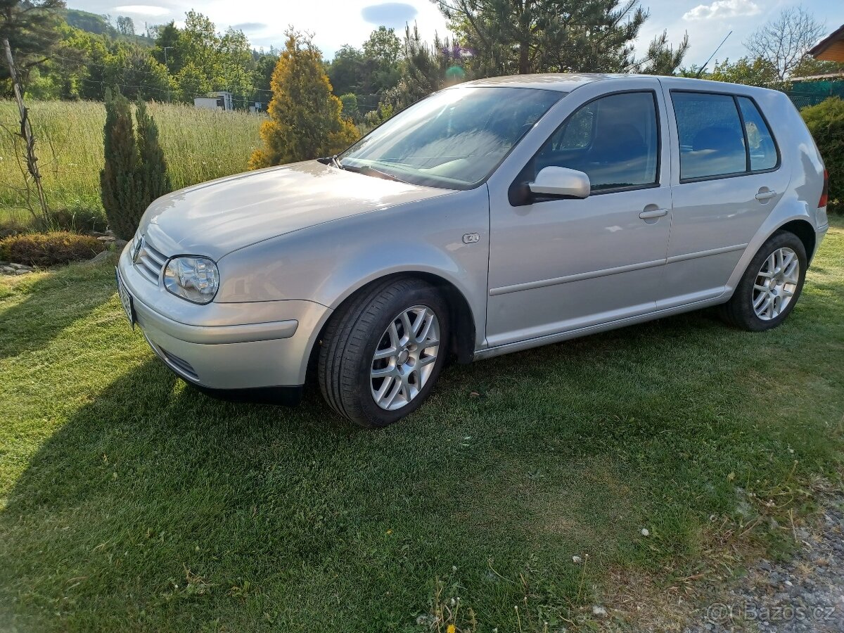 VW Golf 4
