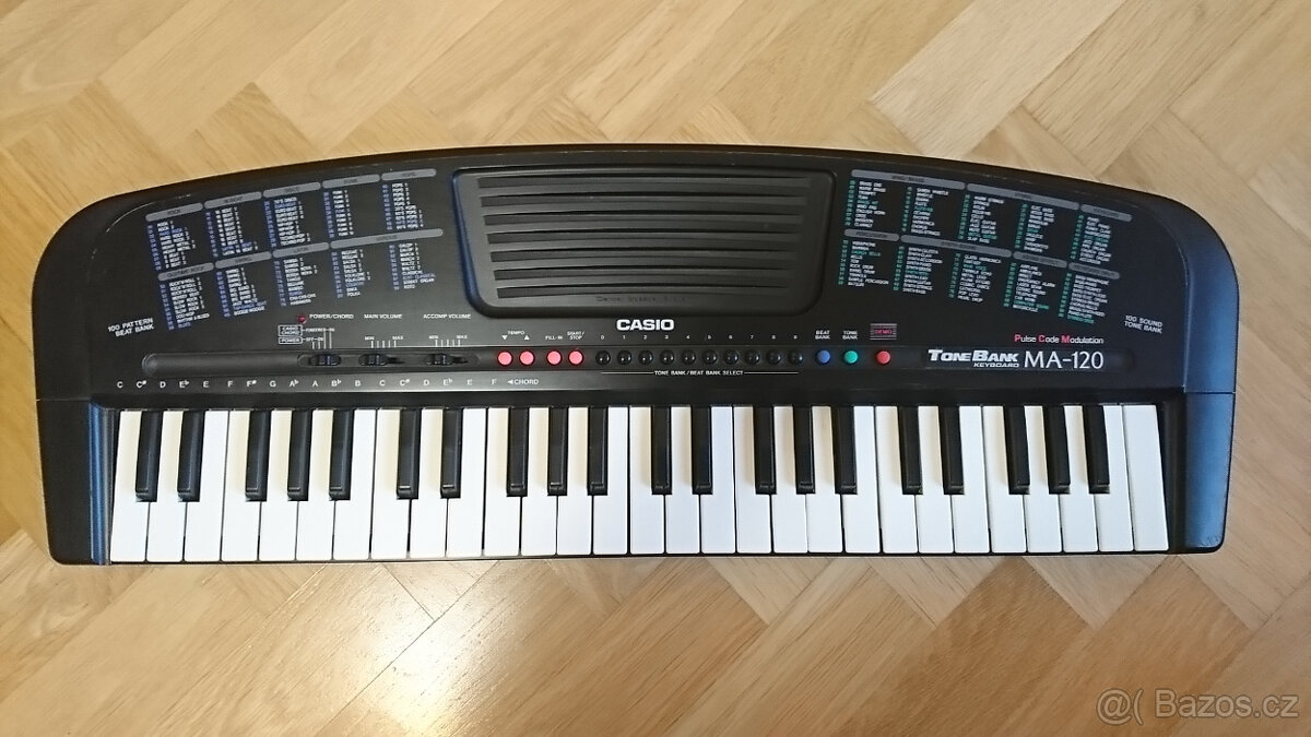 Klávesy Casio MA-120, adaptér