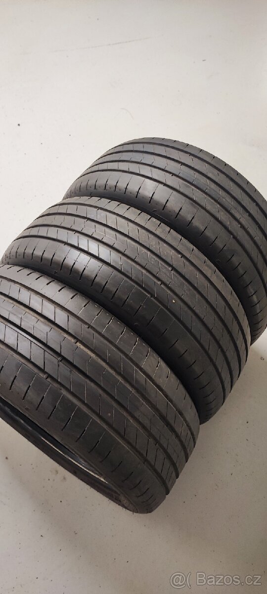 3ks 235/45/18 Goodyear Eagle F1 asim6, 2023, 7.2mm