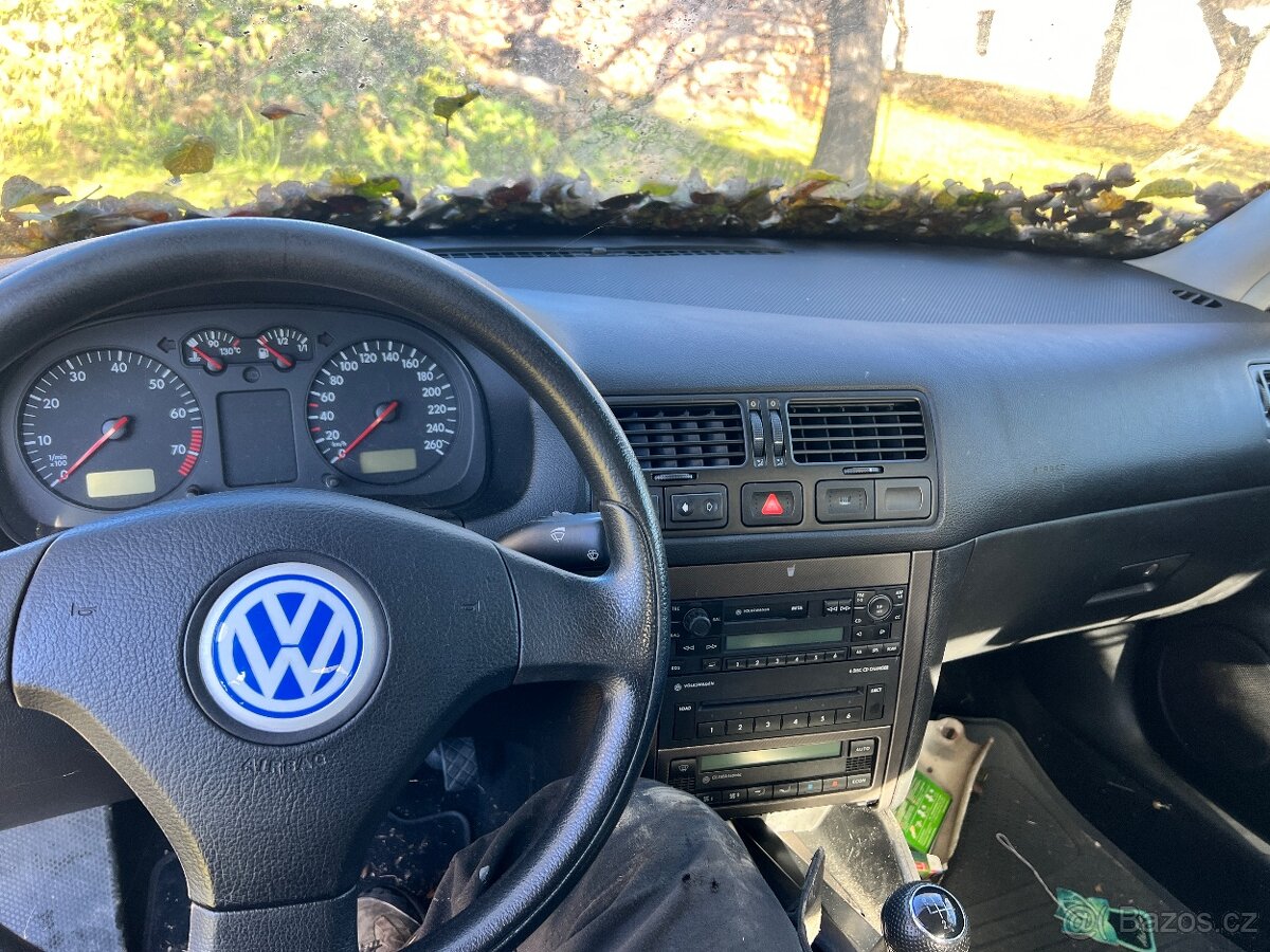 Vw bora rádio a cd měnič