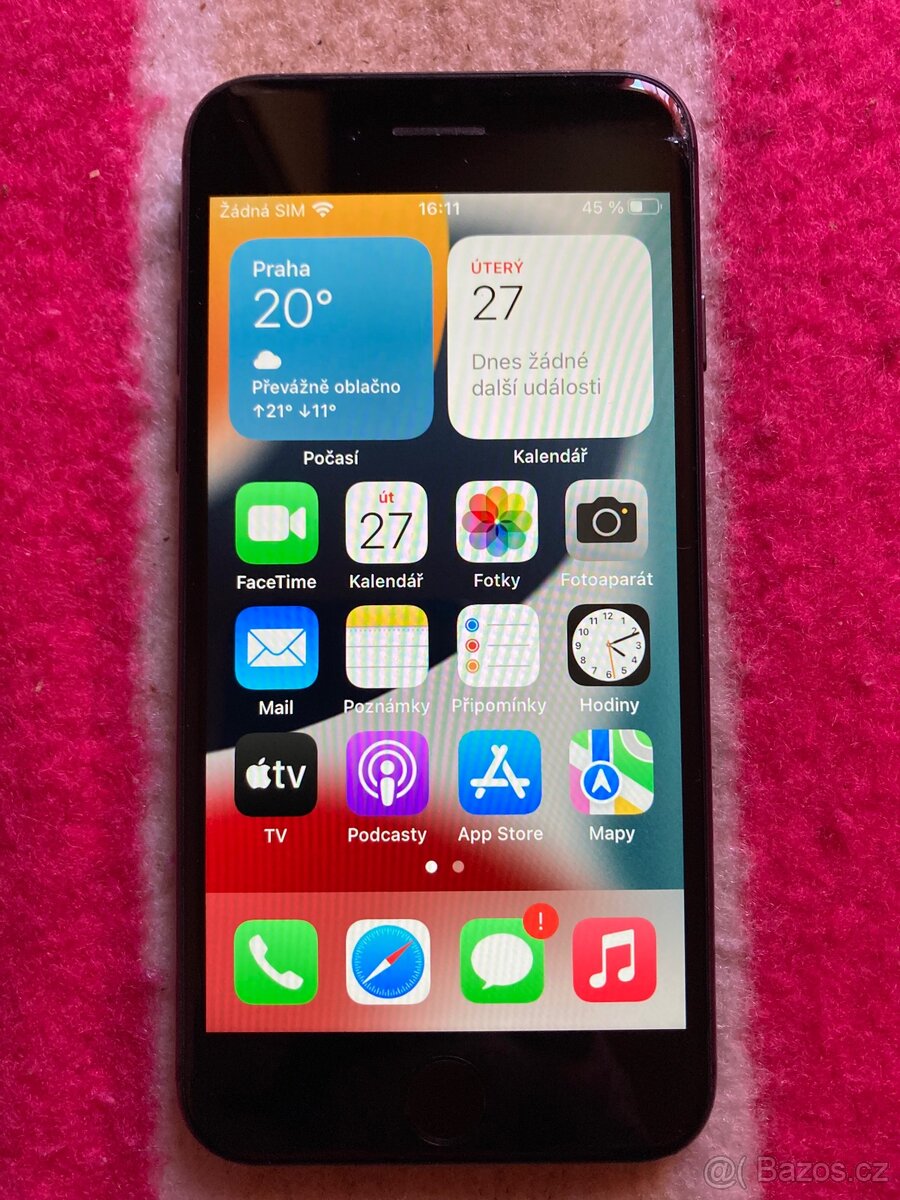 iPhone 8 64 GB + krabička