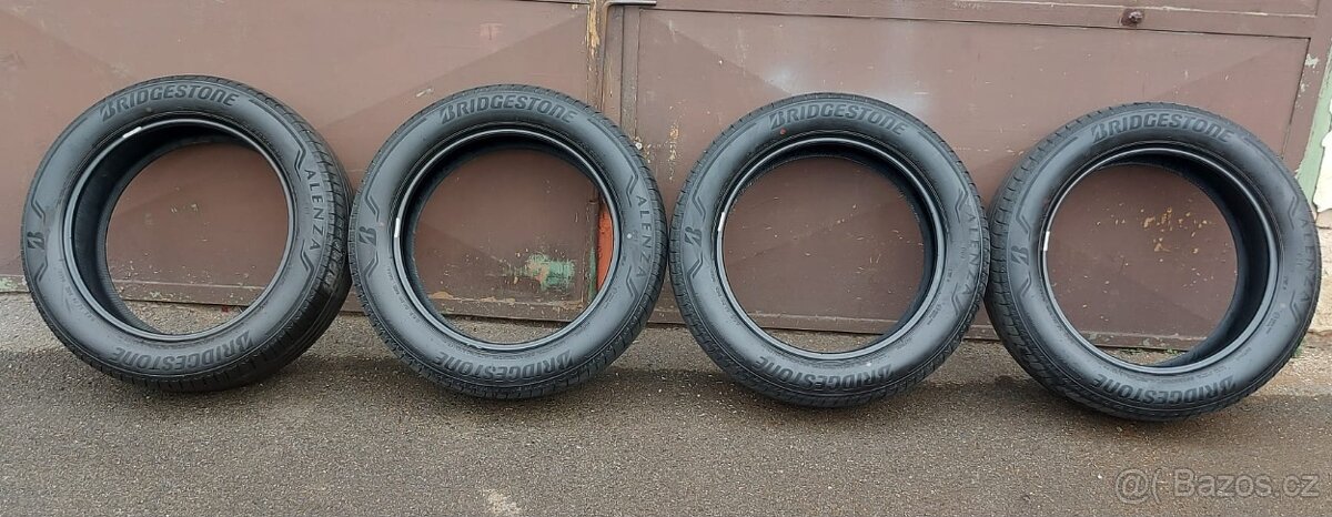 Letni pneu 235/55R19 101V