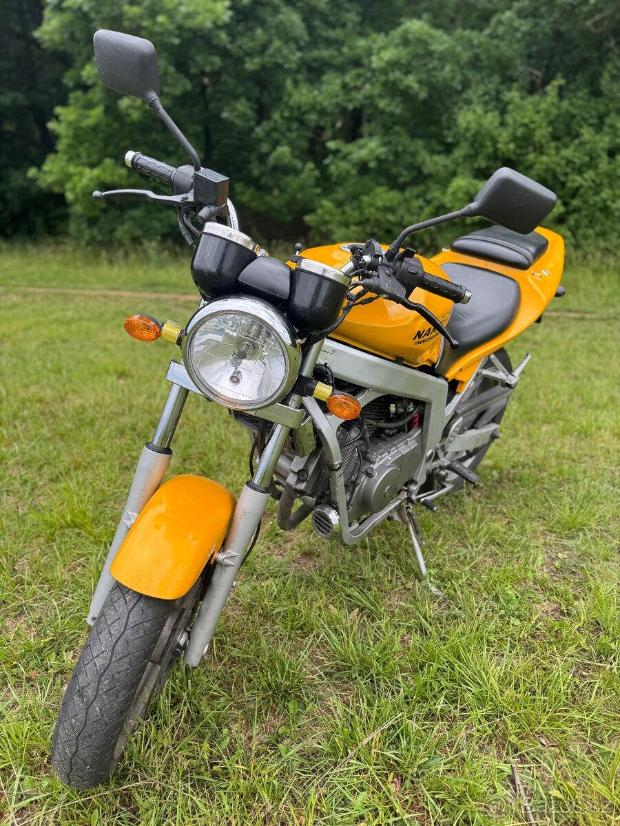 Hyosung GT 125 Comet - spolehlivá a stylová motorka - Brno