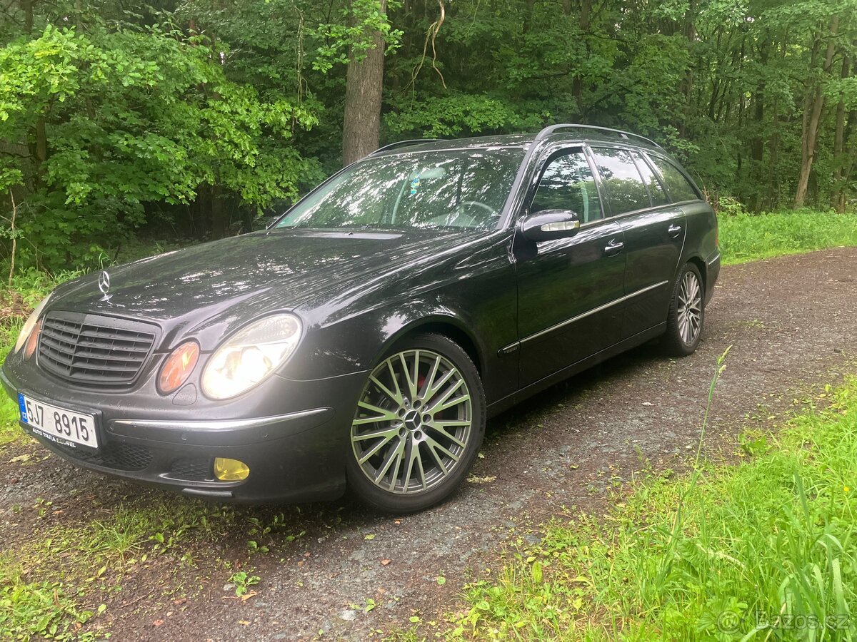 Mercedes Benz