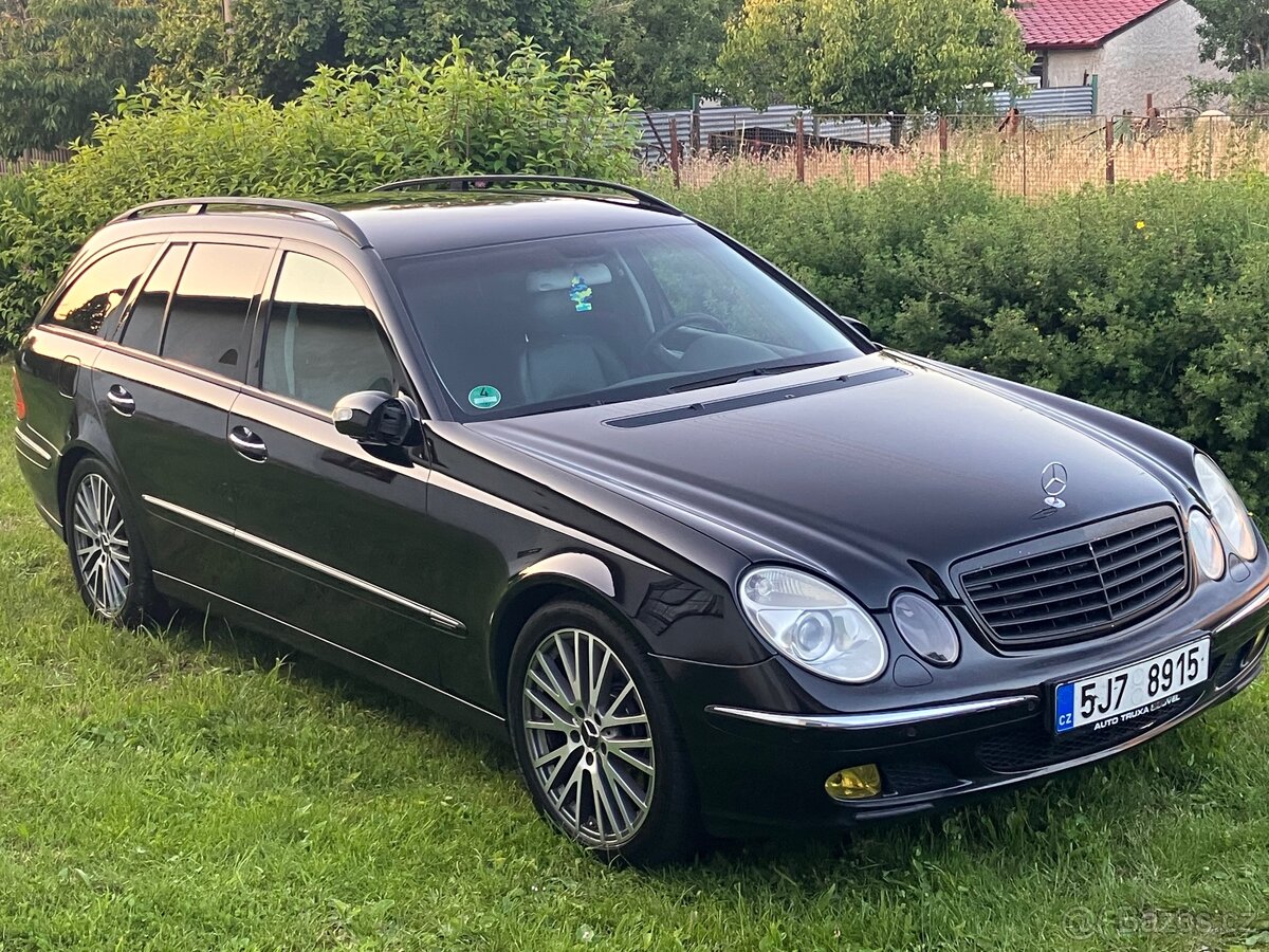 Mercedes Benz