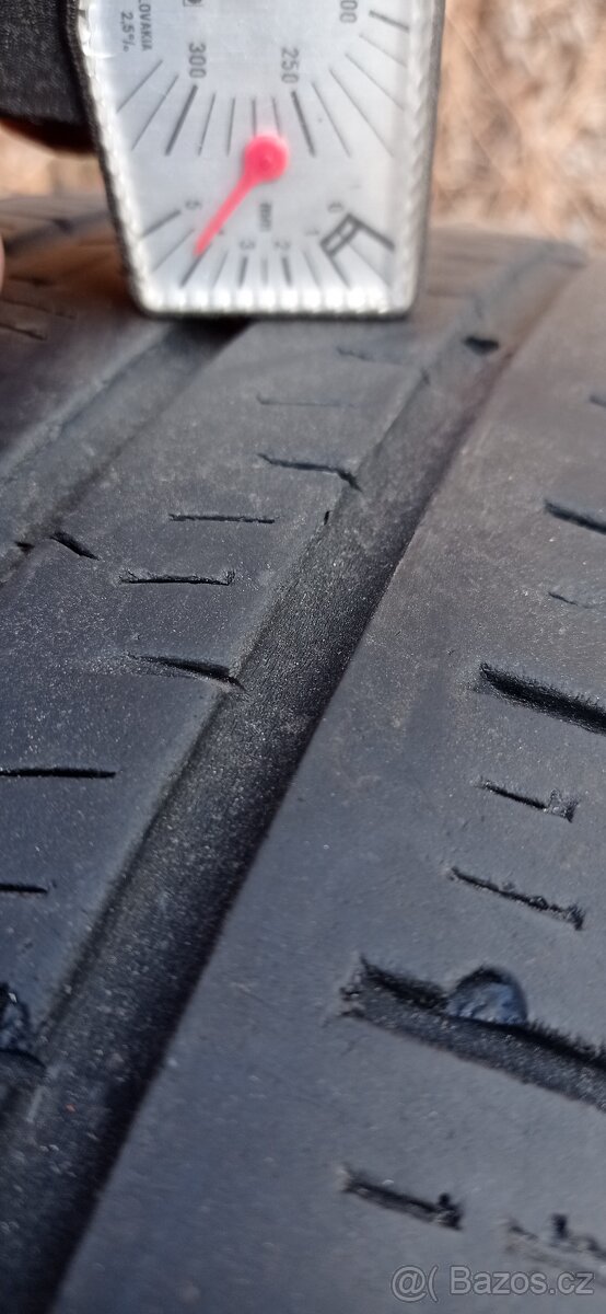 Pneumatiky 245 65 17 Pirelli