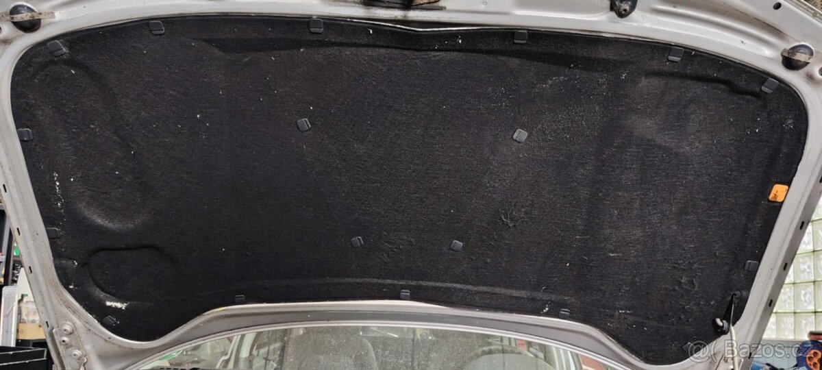 prodám "deku" pod kapotu do Škody Fabie 1G a 2G