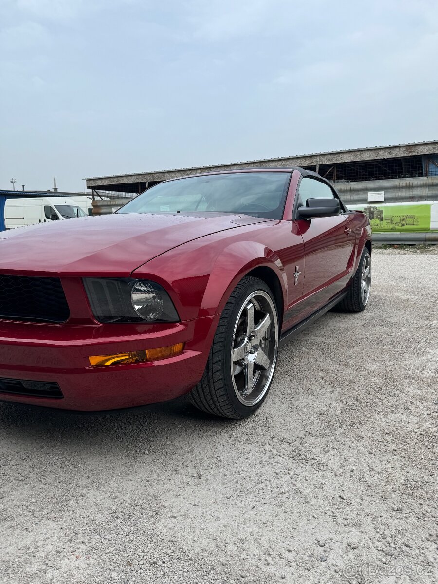 Ford Mustang cabrio 4.0 2007 64000km