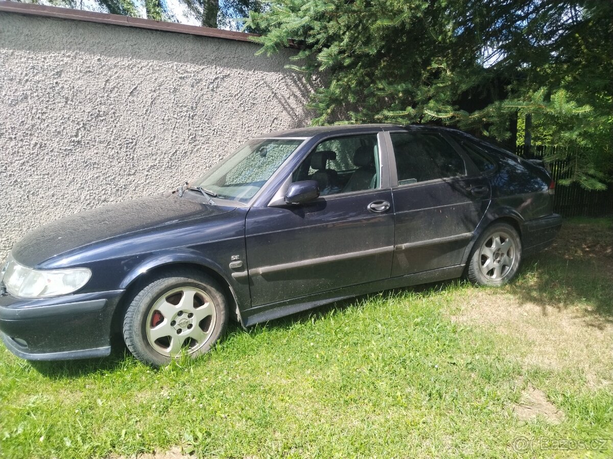 Prodám saab 9-3 motor 2,2 dti 2002