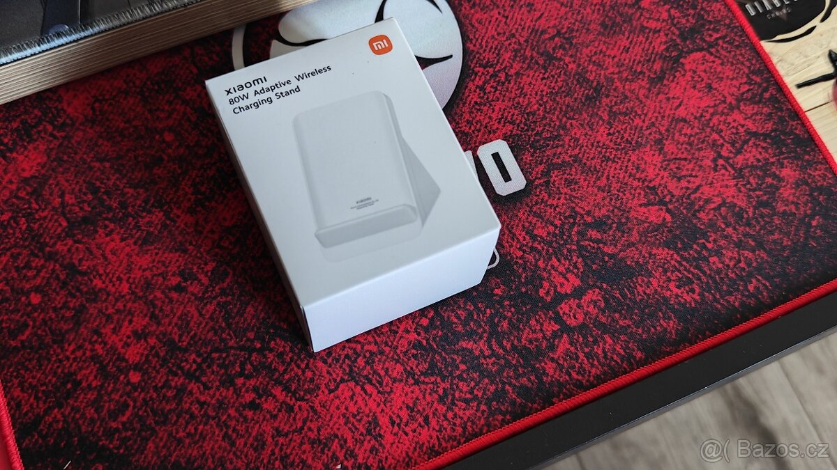 Prodám Xiaomi 80 w adaptivní bezdrátový nabíjecí stojánek