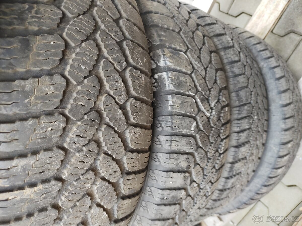 195/65 R15 M+S ZIMNÍ PNEU zn. DEBICA FRIGO -4ks