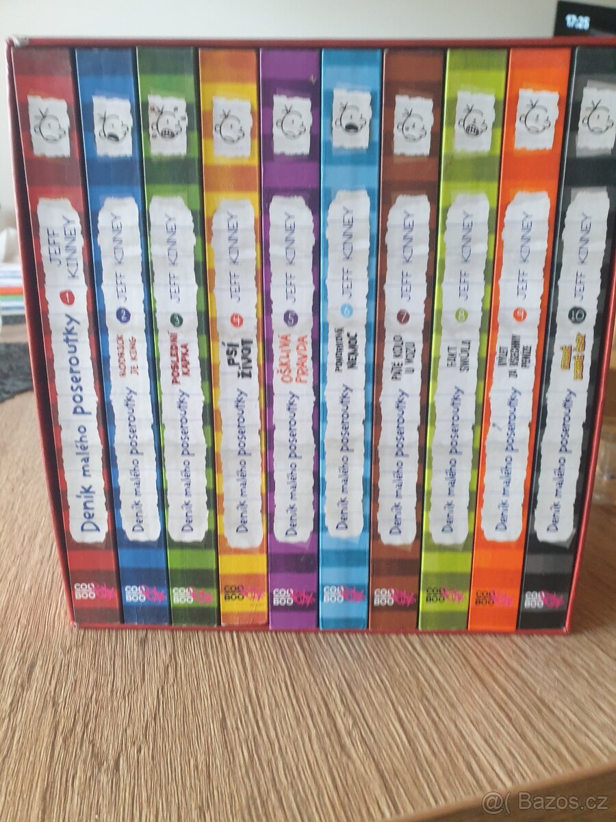 Deníky malého poseroutky 1-10 knih- Jeff Kinney
