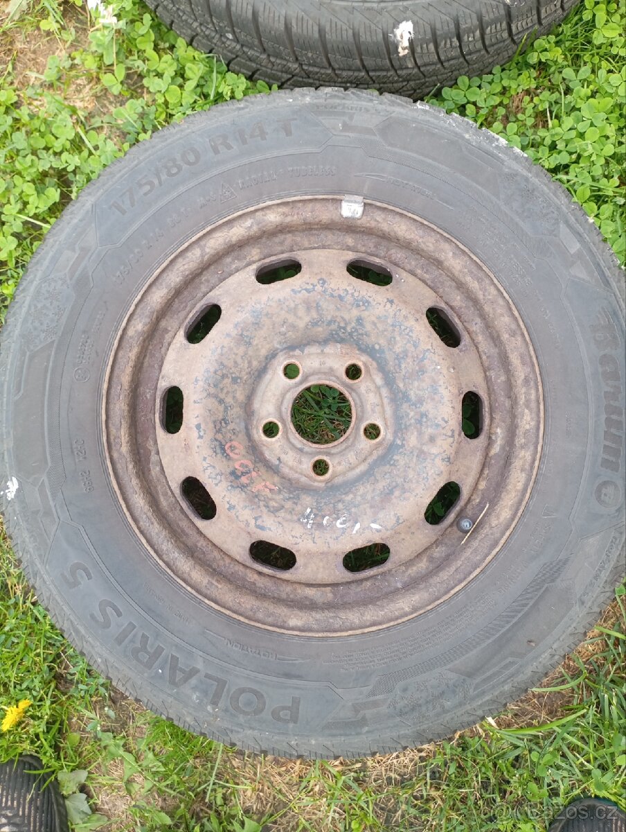 Kola 5x100 R14 se zimními pneumatikami 175/80