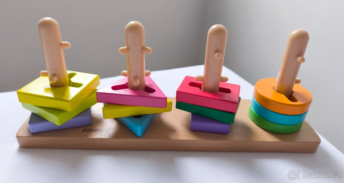 Dřevěná vkládačka