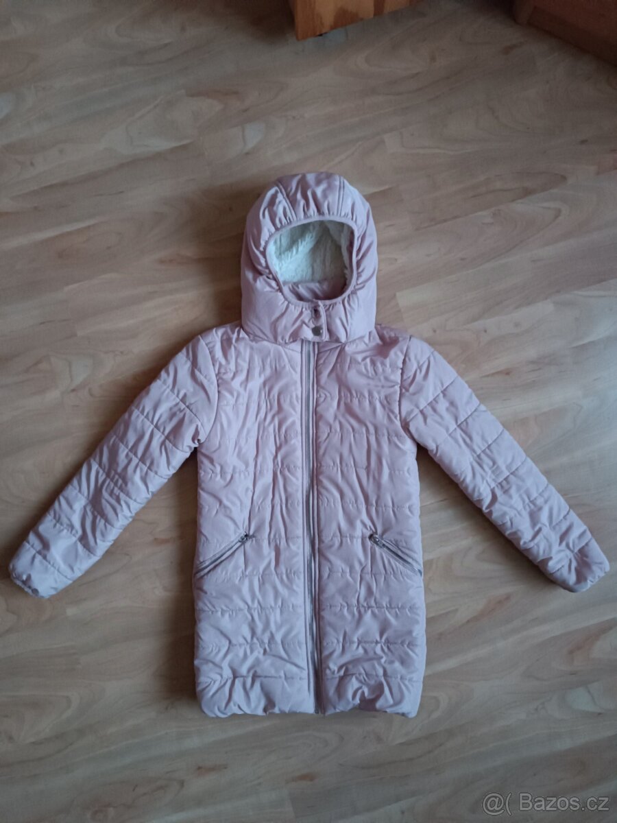 Dívčí zimní kabát vel. 146
