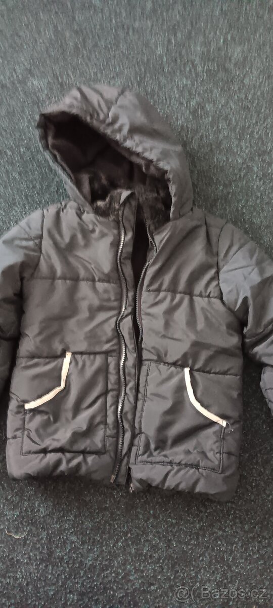 Zimni bunda velmi teplá 110/116,uvnitř flís