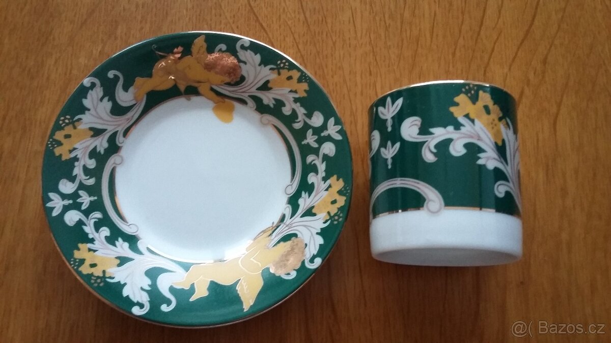 Sada espresso šálků se zlatým andělem