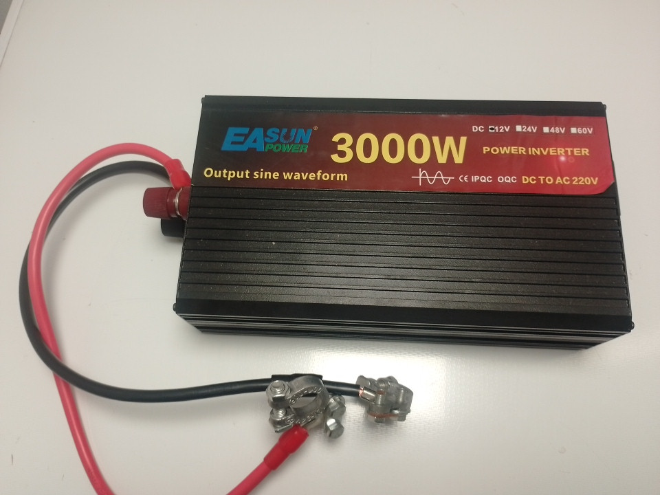 měnič 12V, 3kw, 220V, čisty sínus