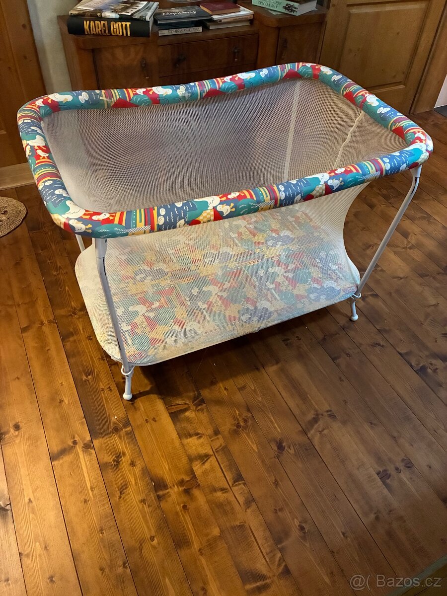 Dětská skládací ohrádka retro