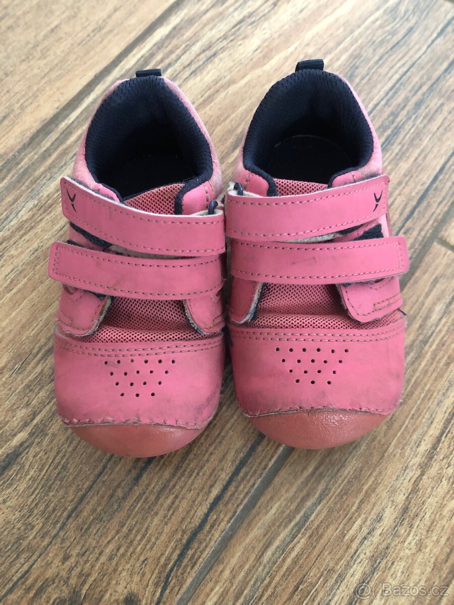 Dětské dívčí boty – vel. 23