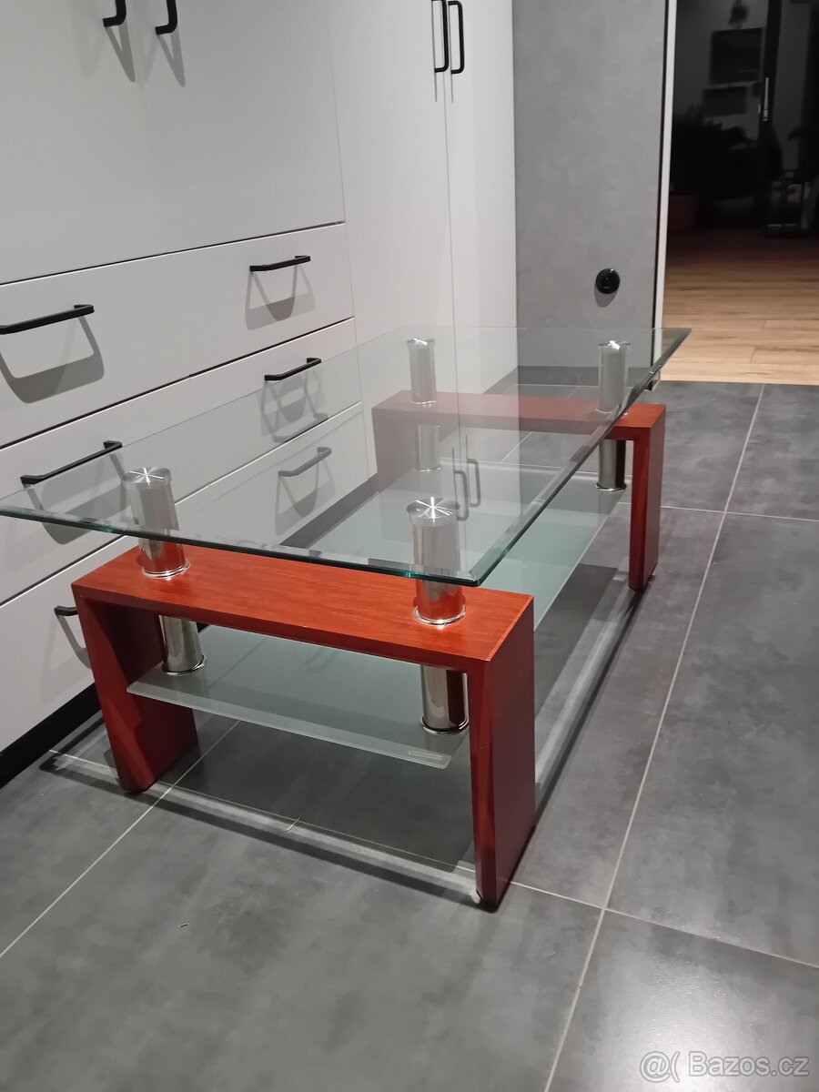 Konferenční stolek