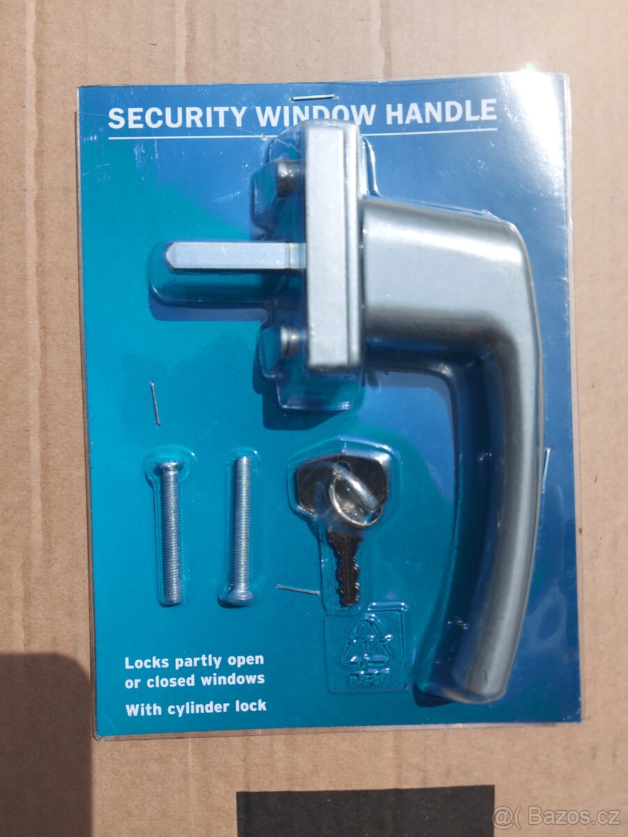 Bezpečnostní okeni klika
