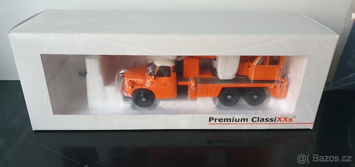(PRODÁNO) - RARE model TATRA 148 autojeřáb Crane 1:43 PCXX